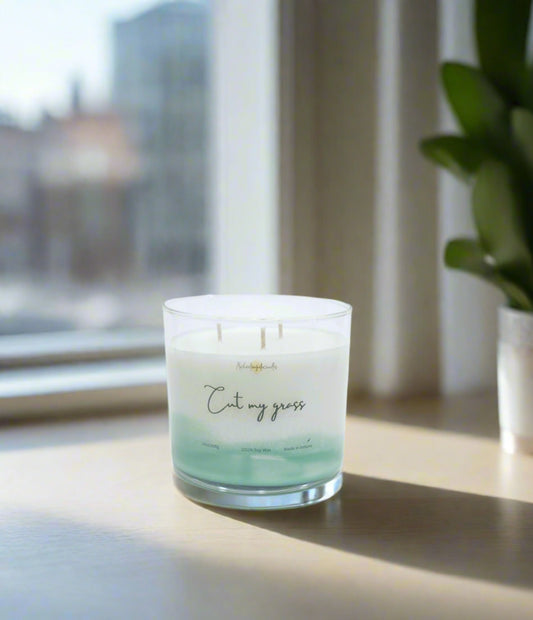 Cut my grass - Soy Wax Candle 15oz