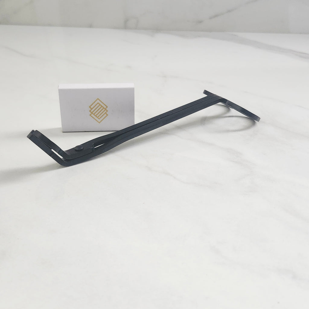 Wick trimmer with matches