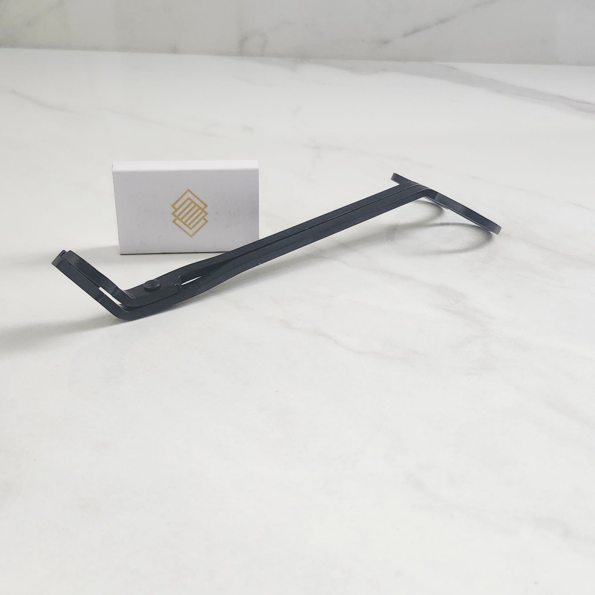 Wick trimmer with matches