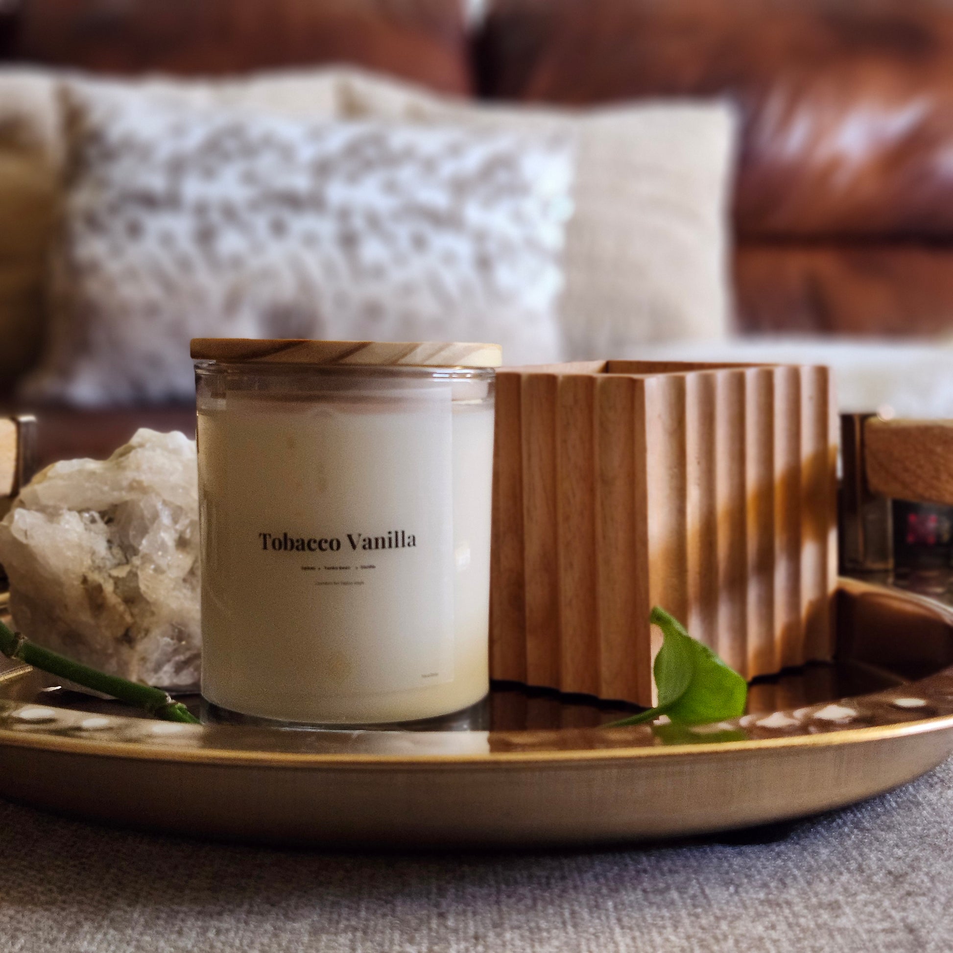 Tobacco & Vanilla - Soy Wax Candle 11oz with Lid